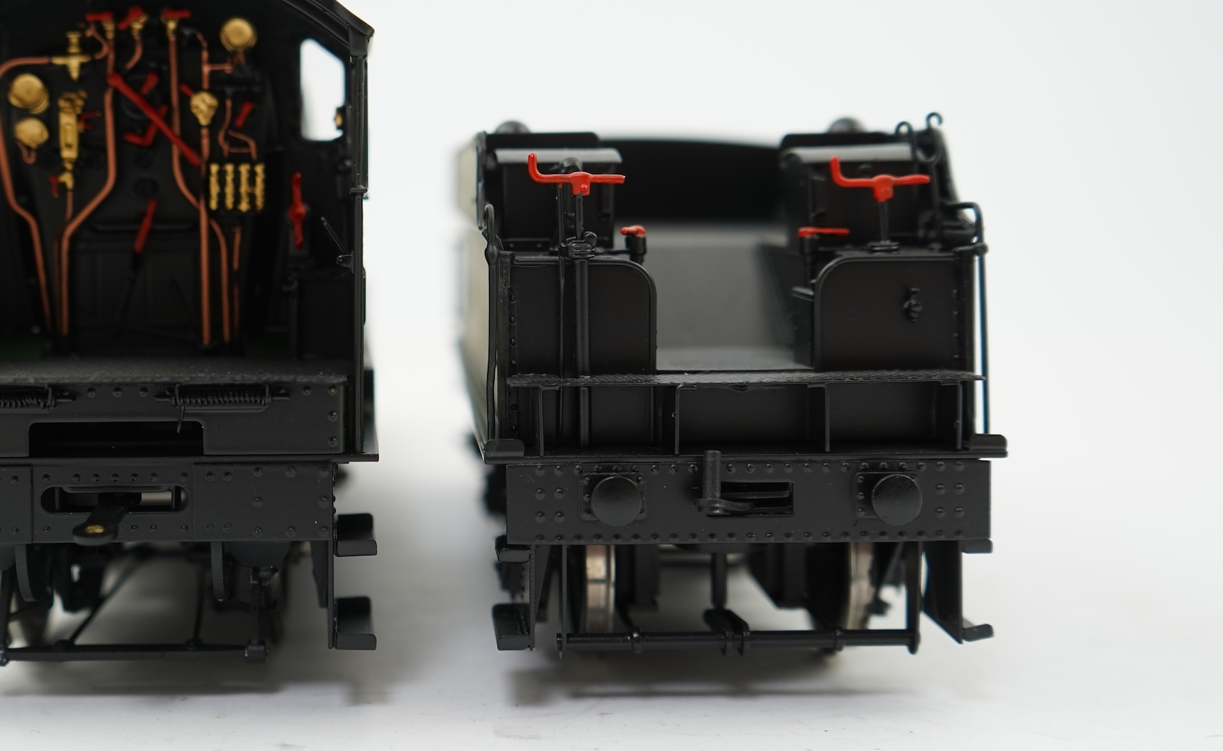 An 0 Gauge model of GWR Manor Class, Garsington Manor 7817, 4-6-0 tender locomotive, powered for two rail operation.